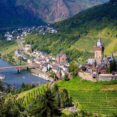 Aparthotel Eifelhof 3*